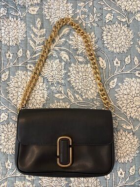 Marc Jacobs Black Shoulder Bag with Gold Chain